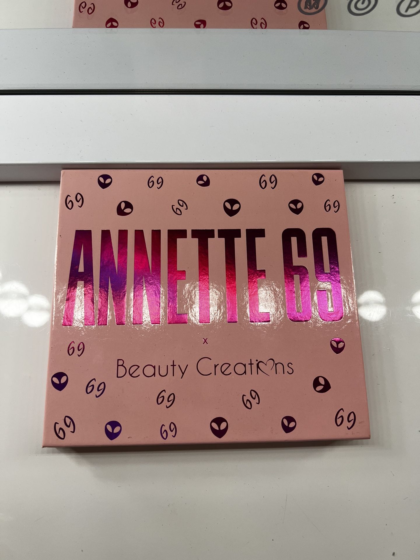 Beauty Creations Annette 69 Palette