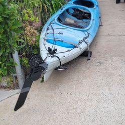 MANITOU II KAYAK IN GREAT SHAPE 