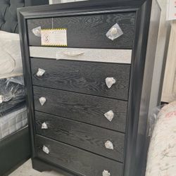 Need This Gone Today New Balck Chest