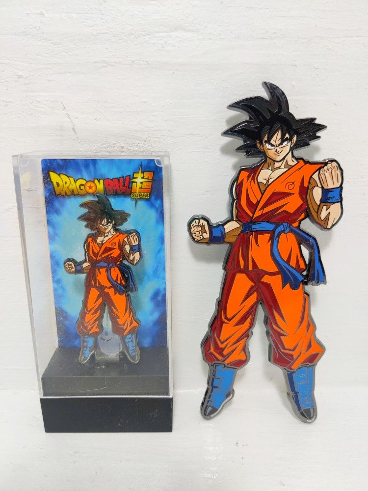 RARE FIGPIN X50 & 537 WALMART EXCLUSIVES GOKU DRAGON BALL Z BRAND NEW, UNOPENED, AND STILL FACTORY SEALED
