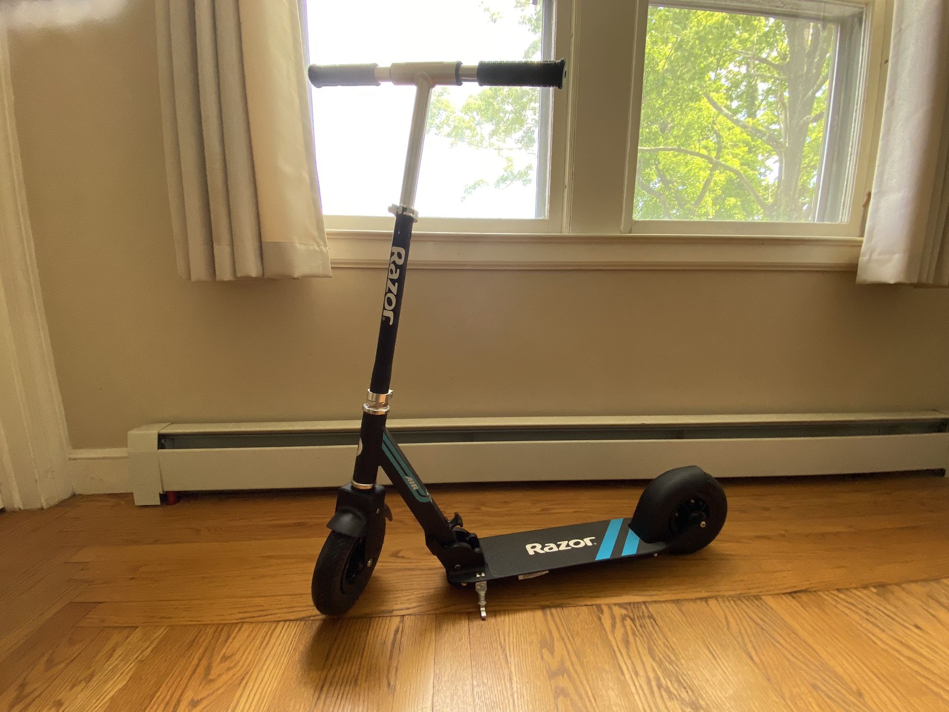Razor A5 Air Kick Scooter - Brand New - No Box