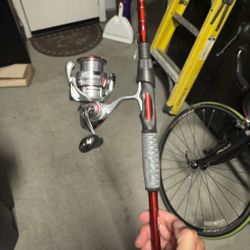 Johnny Morris Spinning Reel Combo and Tackle Box