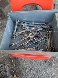 Box of wrenches