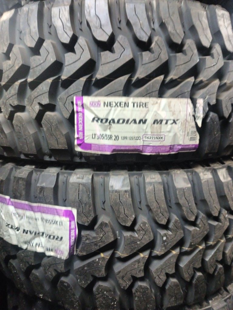 4 New 305/55/20 Nexen Mud tires 