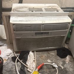 Plug In Ac
