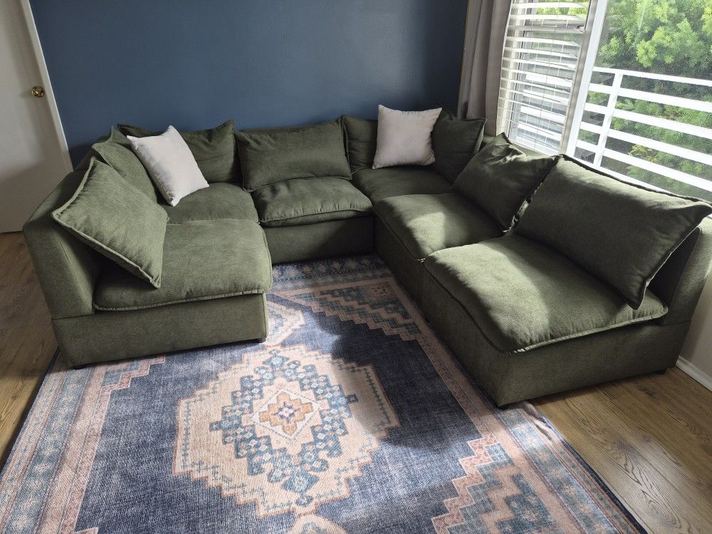 Sectional Sofa