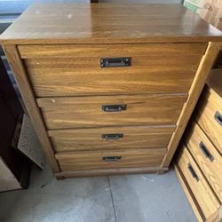 4 Drawer File Cabinet 