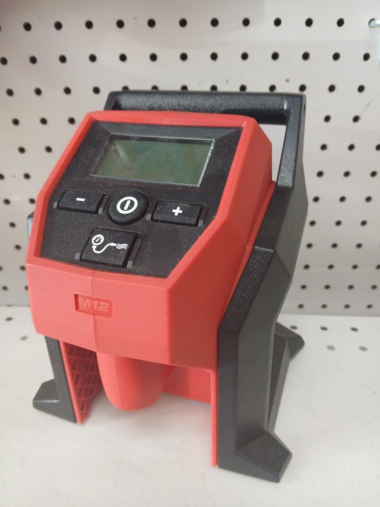 Milwaukee New Inflator 12M nuevo