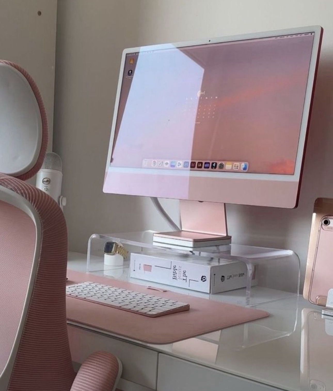 Pink iMac 24in 256 Memory