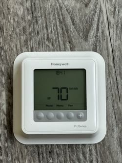 Honeywell T4 Pro Thermostat 