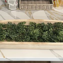 Wood bowl/greenery