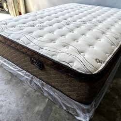 King Organic Cloud Edition Europillow Top 12inch Mattress!!