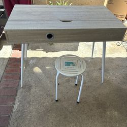 Girls wooden desk/ makeup vanity