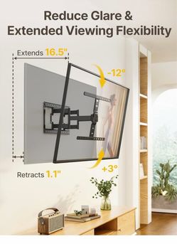 🖥️ monTEK TV Wall Mount — Articulating, extendable  Selling a monTEK TV wall mount! Ideal for positioning your TV with maximum angle flexibility.