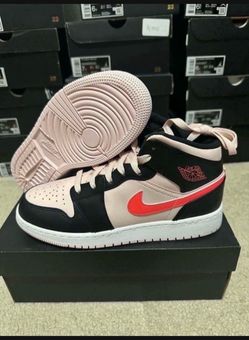 Nike Air Jordan 1 co Mid GS Black Crimson 554725-604 Size 6Y Brand New