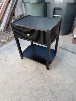 Black Nightstand with Drawer and Shelf