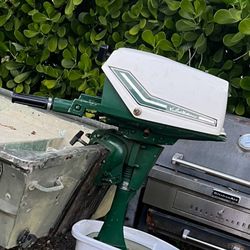 Outboard Motor 2 Stroke