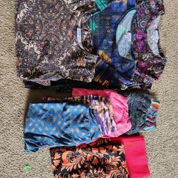 Huge Womans Size 12/14 Clothing LOT
