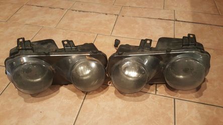 Integra halo projector headlights