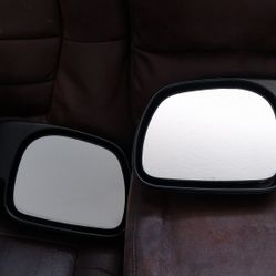 1999 to 2010 Ford F-350 Super Duty - Side Mirrors, Manual Adjust