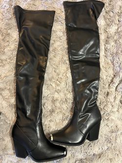 Fashion Nova Black Thigh High Boots - Size 7.5