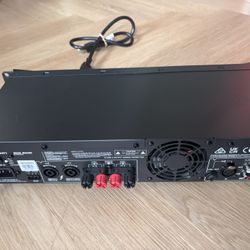Crown XlS 1502 2 Channel Amplifier 