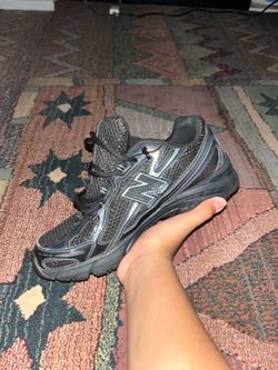 New Balance 740