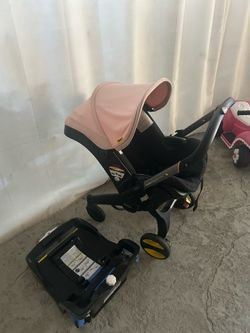 Doona Car Seat & Stroller in Blush Pink