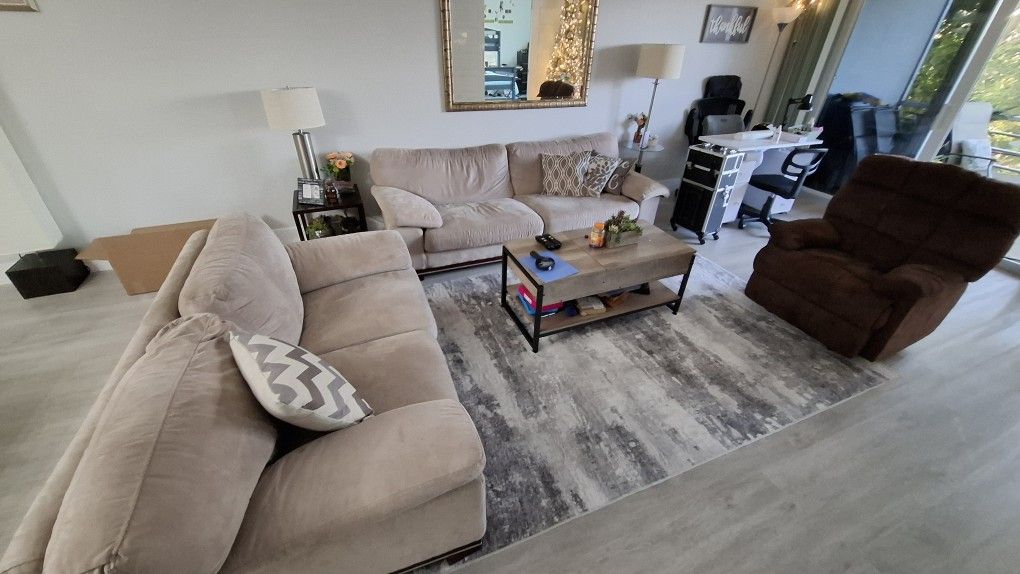 Living room Set - Couch And Love Microfiber 