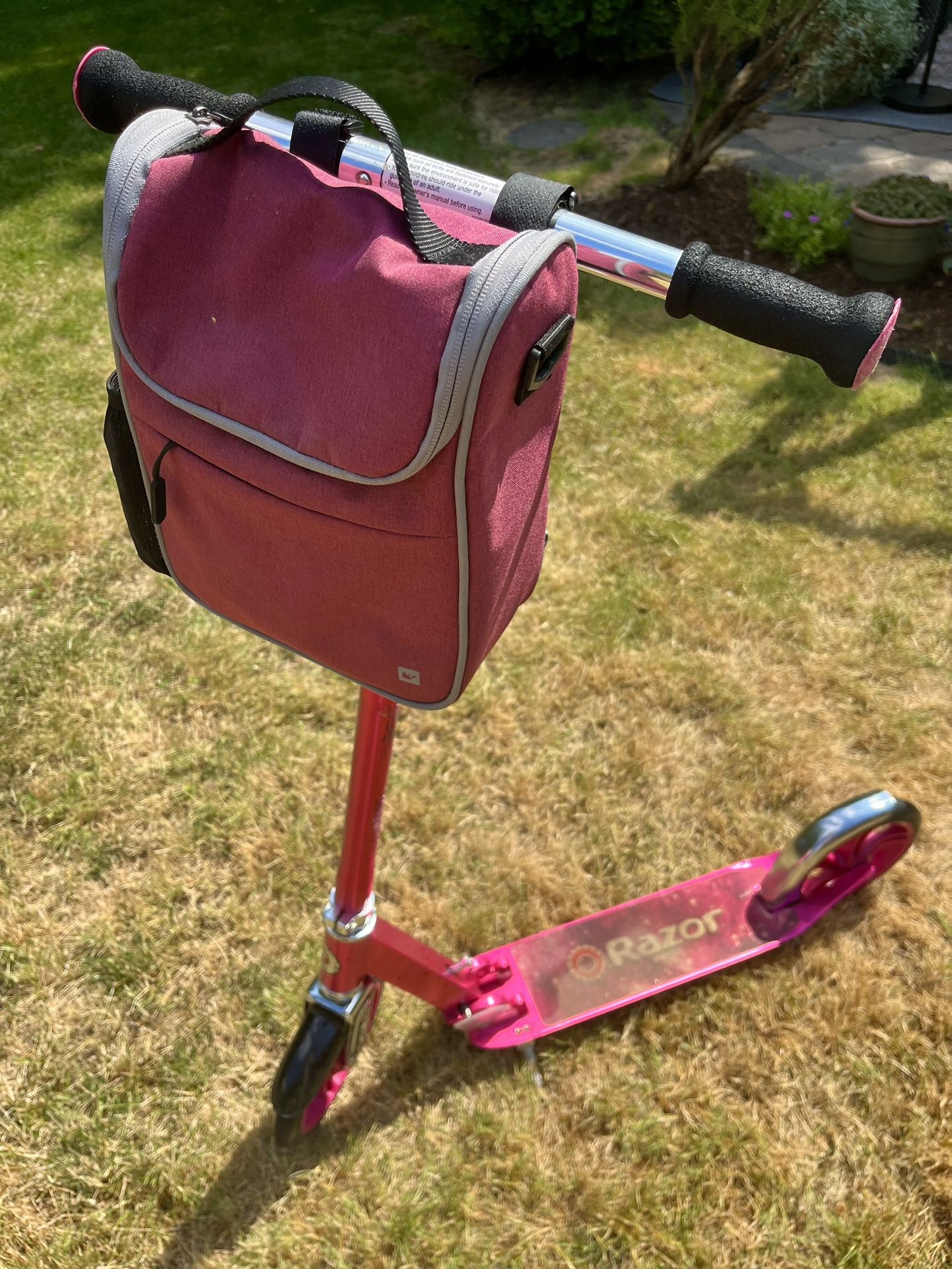 Razor Foldable Scooter with Bag