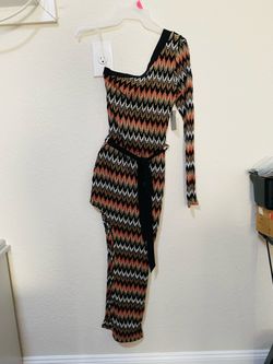 One-Shoulder Chevron Knit Maxi Dress