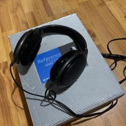 Sennheiser HD650 professional headphones