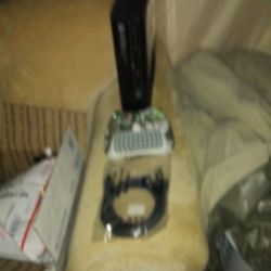 Black Xbox 360 Elite W Camo Wireless Controller W Built In Keyboard For Xbox Gaming Or Apps Or Using The Internet New Hdmi Cables Works Greatg