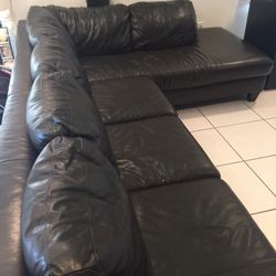 MUST SELL  Italian Sectional!!