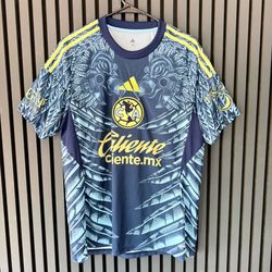 América auténtico Adidas size L,M