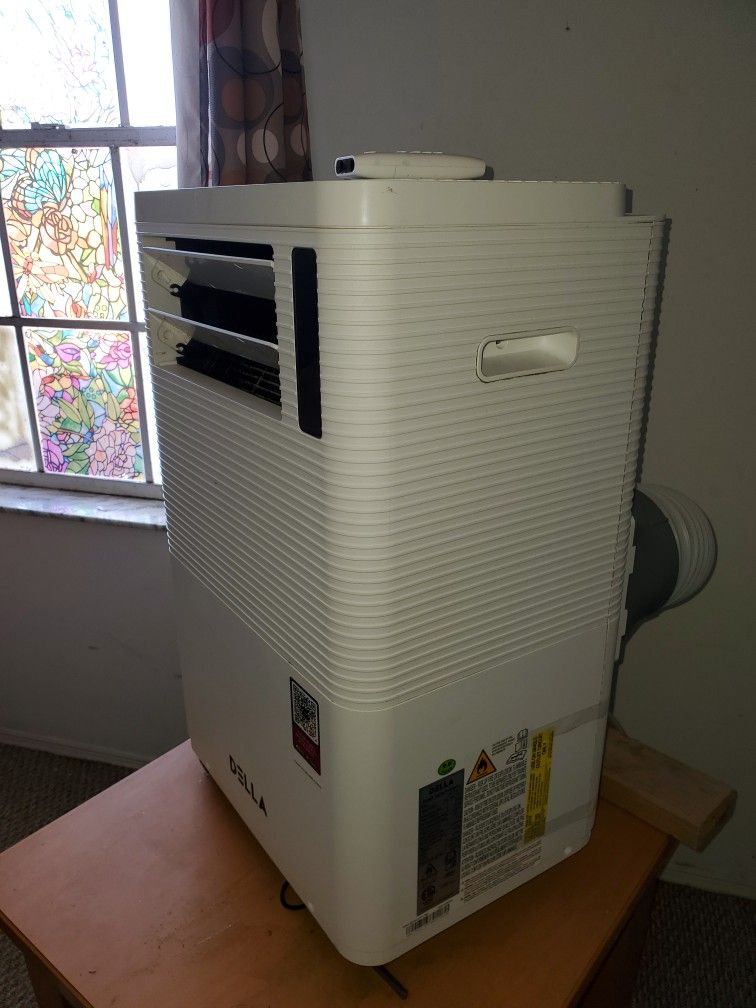 Portable Room AC With Duck Outlet With Window Outlet