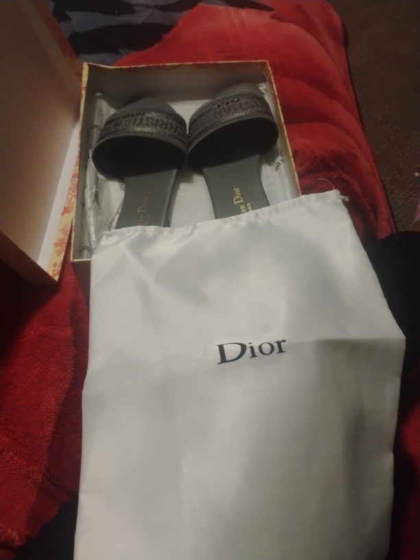 Dior 