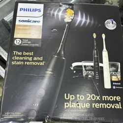 Philips Sonicare DiamondClean Power Toothbrush set.  