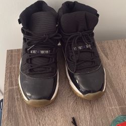 Jordan 11s