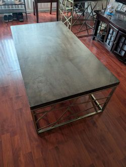 Living rooms tables