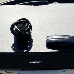 Bose Solo TV Sound System w/Power Cord and Remote