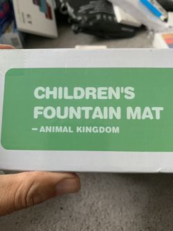 Children fountain mat