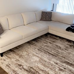 Broyhill Fresno Cream Sectional