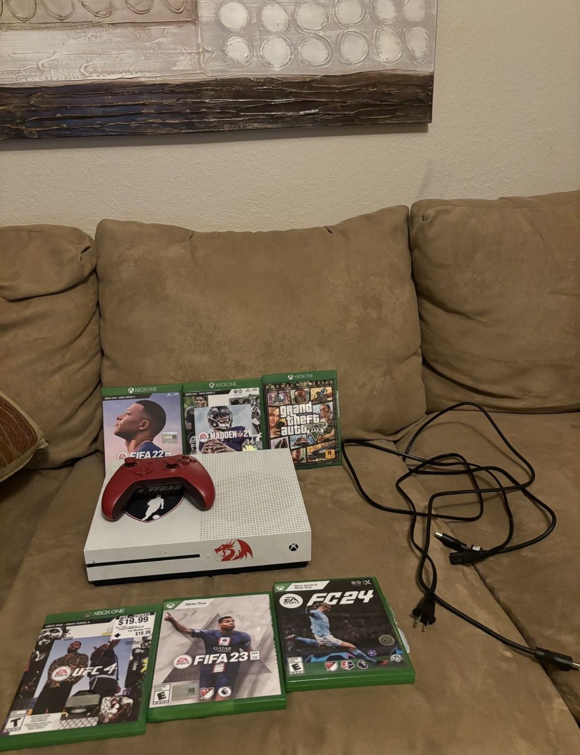 Xbox one S -512GB – Great Condition
