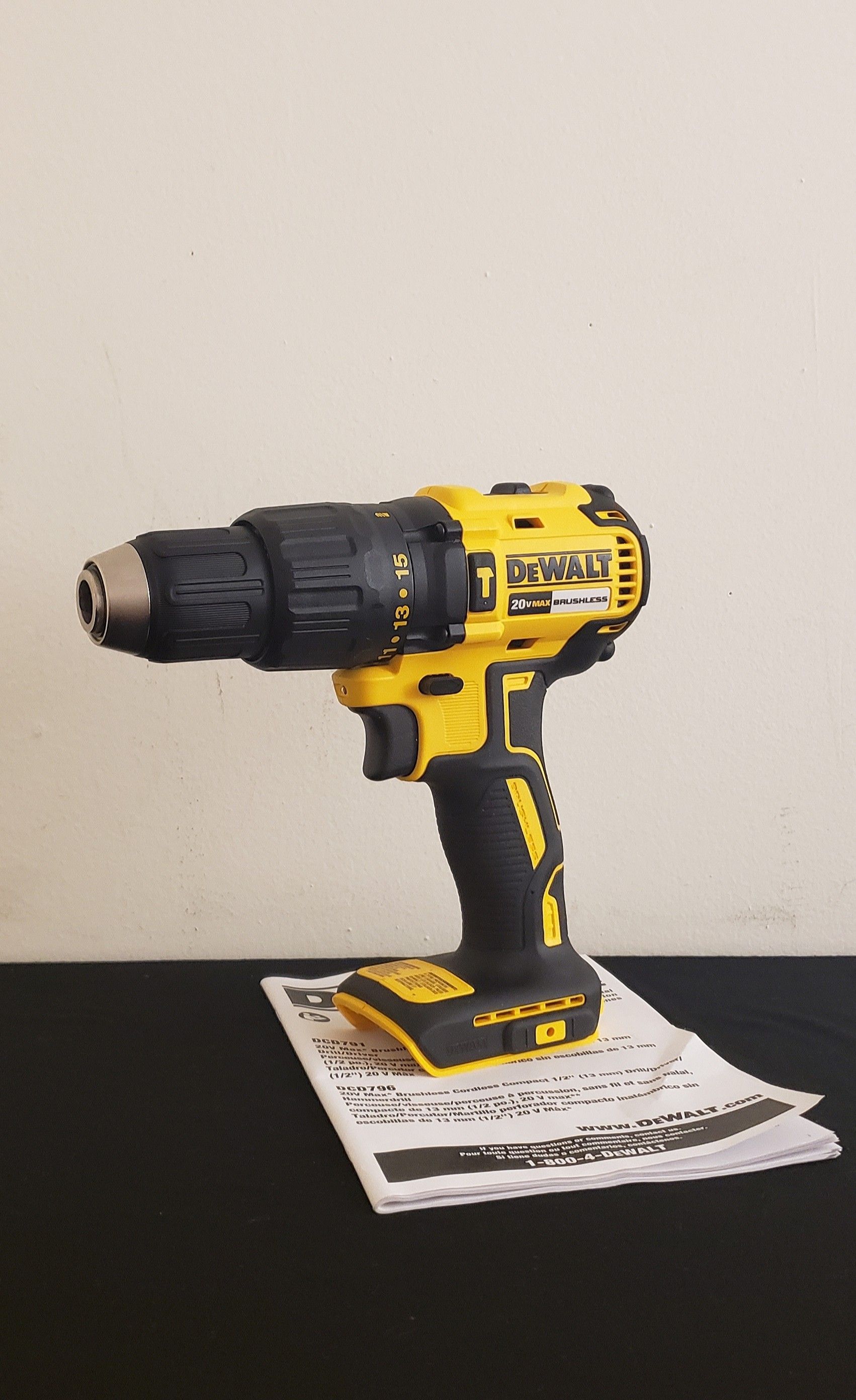 New Compact Drill Dewalt Brushless whit Hammer ONLY TOOL NO CHARGER OR BATTERIES FIRM PRICE