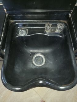 Hair Salon Sink And Cabinet