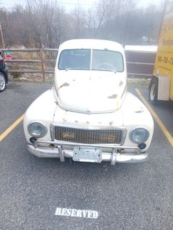 1958 Volvo PV444