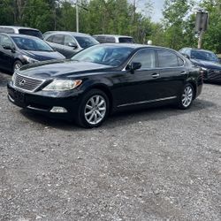 Lexus LS  460 L Awd Sedan 4 Dr 