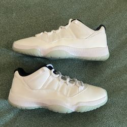 Jordan 11 Low