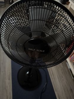 Half Scale 16 Inch Pedestal Fan